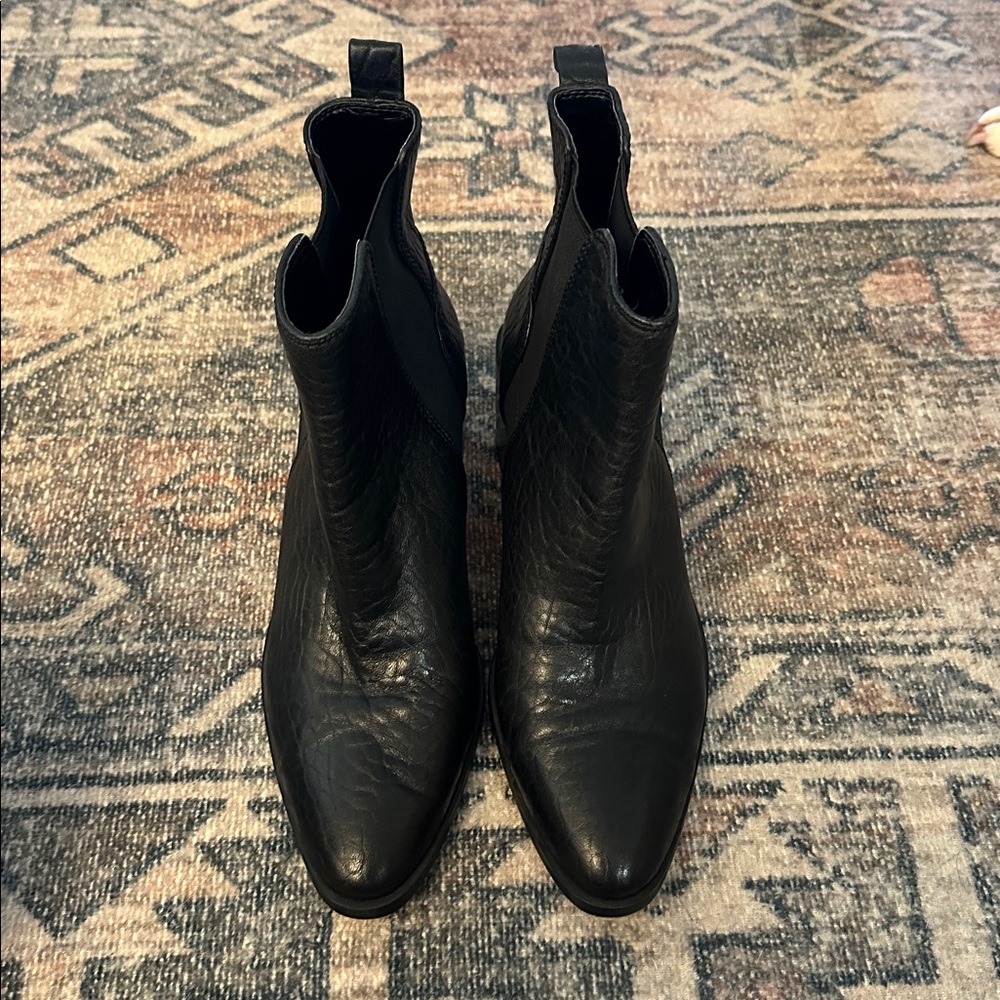 Vince Camuto Black Leather Ankle Boots - size 8